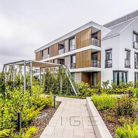 Prestige Botanica Apartment